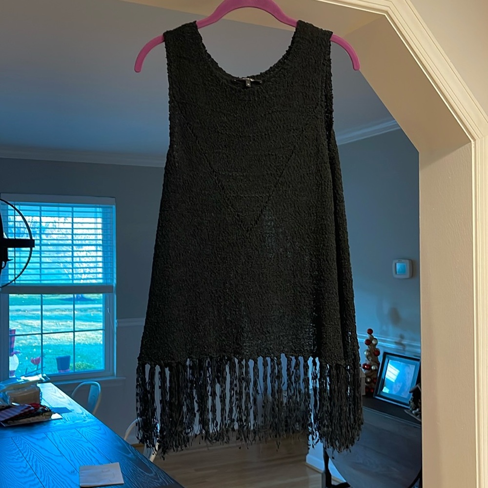 Sleeveless top